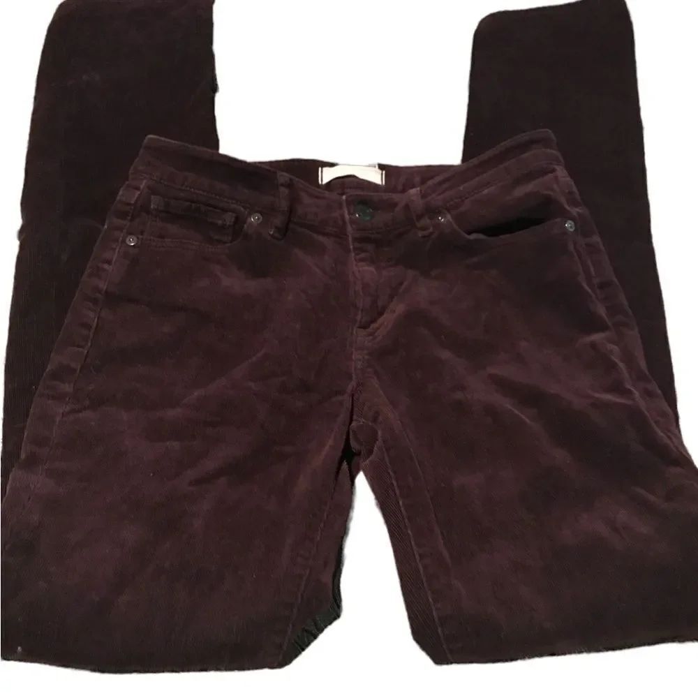 Uniqlo heat tech skinny cords size 24 waist straight, skinny, mid rise